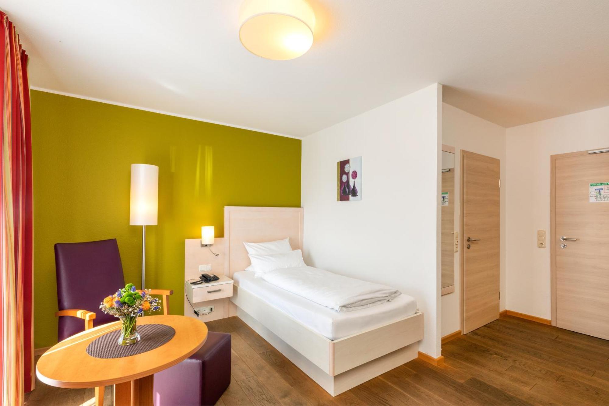 Landhotel Annelie Preußisch Oldendorf Bagian luar foto
