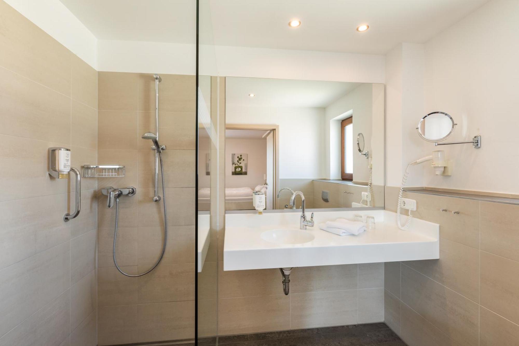 Landhotel Annelie Preußisch Oldendorf Bagian luar foto