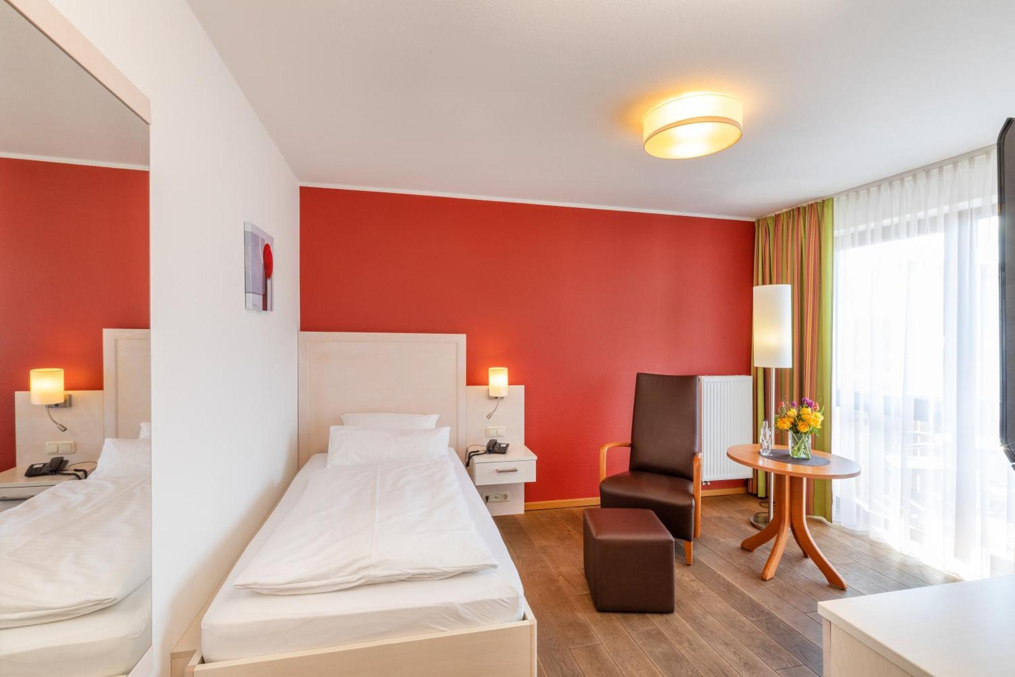 Landhotel Annelie Preußisch Oldendorf Bagian luar foto